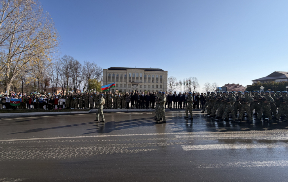 В Шуше прошел военный марш ко Дню Победы – ОБНОВЛЕНО  ВИДЕО