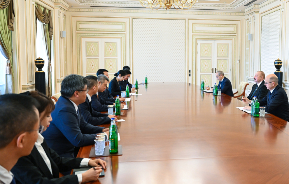 Le président azerbaïdjanais reçoit une délégation de China Datang Corporation Ltd VIDEO