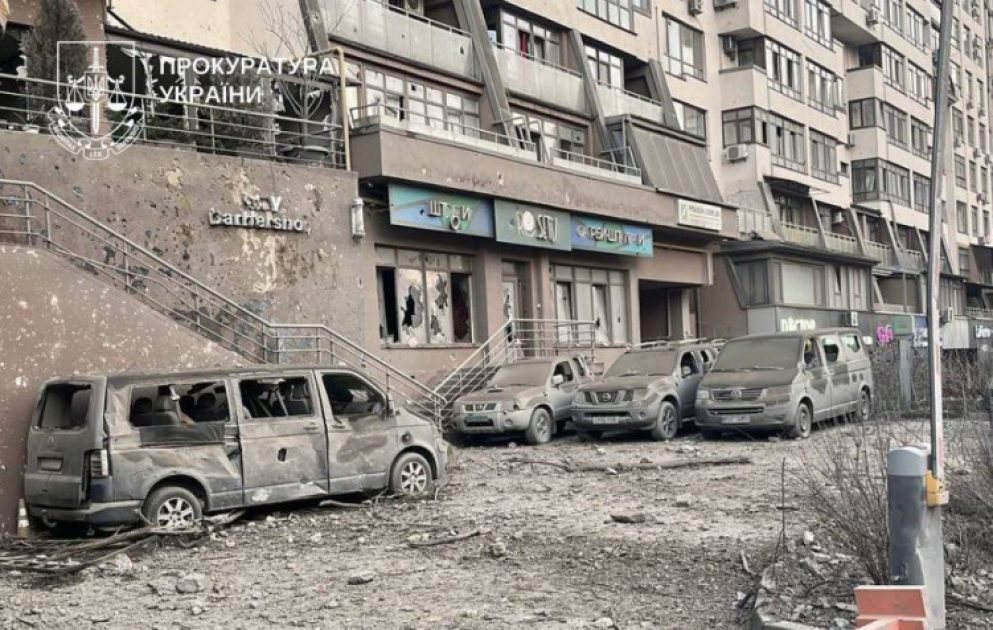 Kiyevə raket hücumu zamanı Azərbaycanın Ukraynadakı səfirliyinə ciddi ziyan dəyib VİDEO