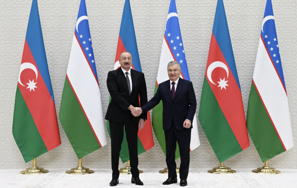 President of Azerbaijan Ilham Aliyev held one-on-one meeting with President of Uzbekistan Shavkat Mirziyoyev in Tashkent VIDEO