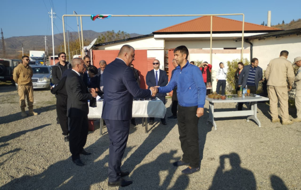 Sos kəndində daha 20 ailəyə evlərinin açarları təqdim olunub - YENİLƏNİB  VİDEO
