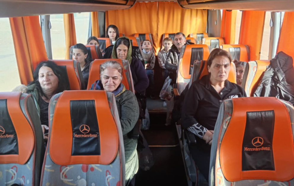 В села Ханъюрду и Тезебина Ходжалинского района отправлены очередные группы переселенцев ВИДЕО