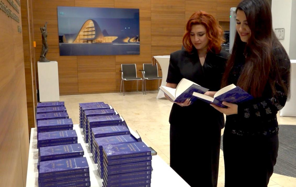 Berlində Mir Cəlalın alman dilinə tərcümə edilmiş hekayələrindən ibarət kitabın təqdimatı olub VİDEO