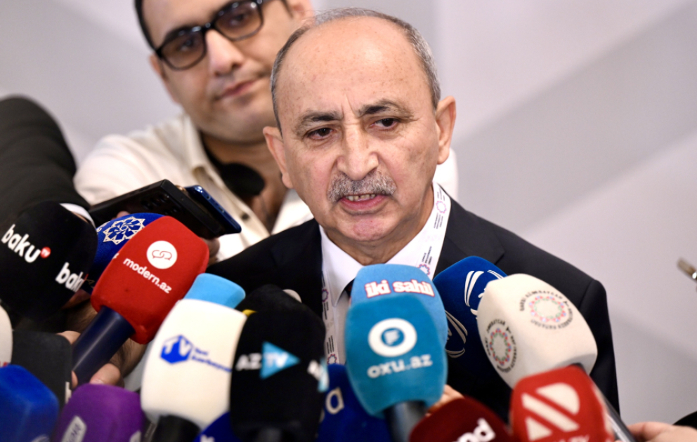 Əziz Ələkbərov: Sülhün ilk addımı kimi Qərbi Azərbaycandakı mədəni irsin bərpasının gündəmə gətirilməsi vacibdir VİDEO
