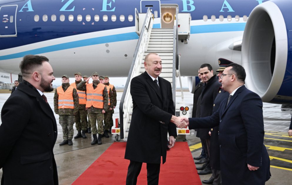 Le président azerbaïdjanais entame une visite officielle en Slovaquie VIDEO