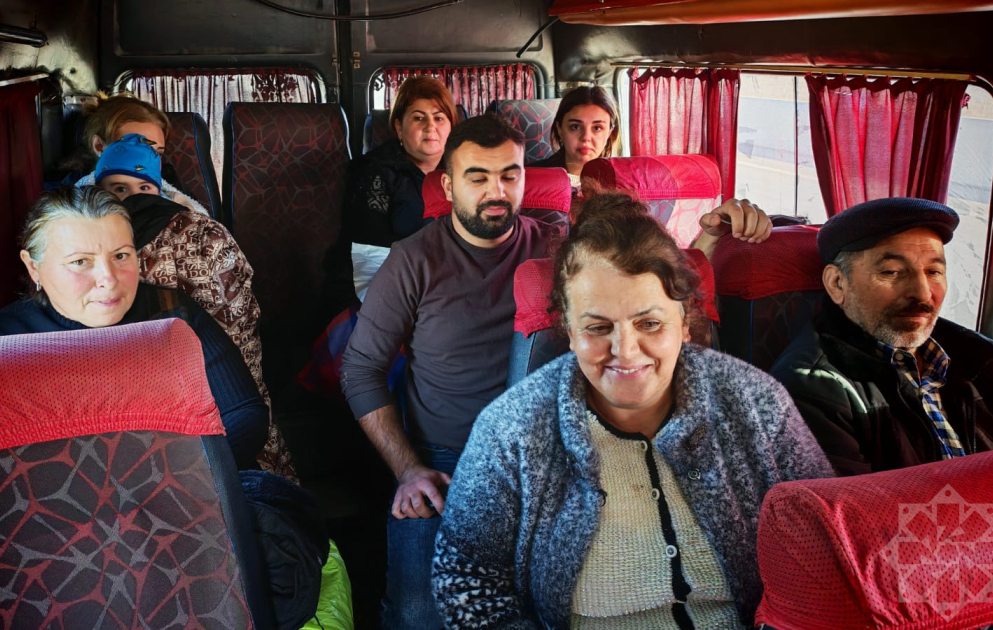 Xocalının Şuşakənd kəndinə çatan ailələrə də açarlar təqdim olundu  YENİLƏNİB-2 FOTO  VİDEO