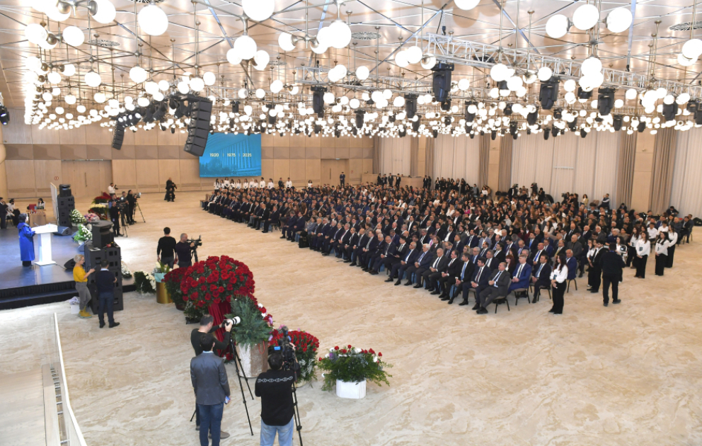 AzMİU-nun 50 illik yubileyi qeyd olunub VİDEO