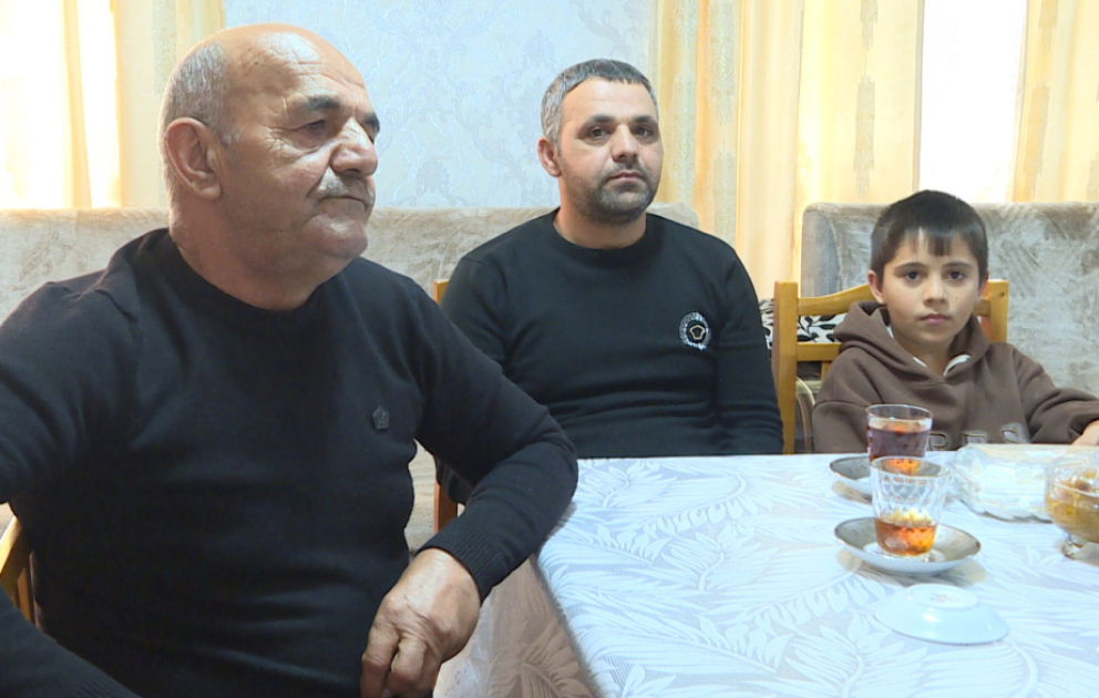 “Hökumə hər kəsə təhlükəsizlik jiletlərini geyməyi tapşırdı...” – Dəhşətli aviaqəzanın sərnişinləri danışır VİDEO