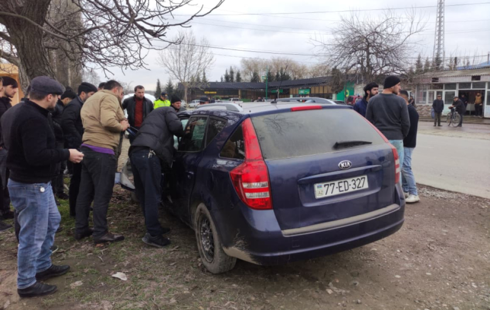 Xaçmazda minik avtomobilləri toqquşub, yaralananlar var VİDEO