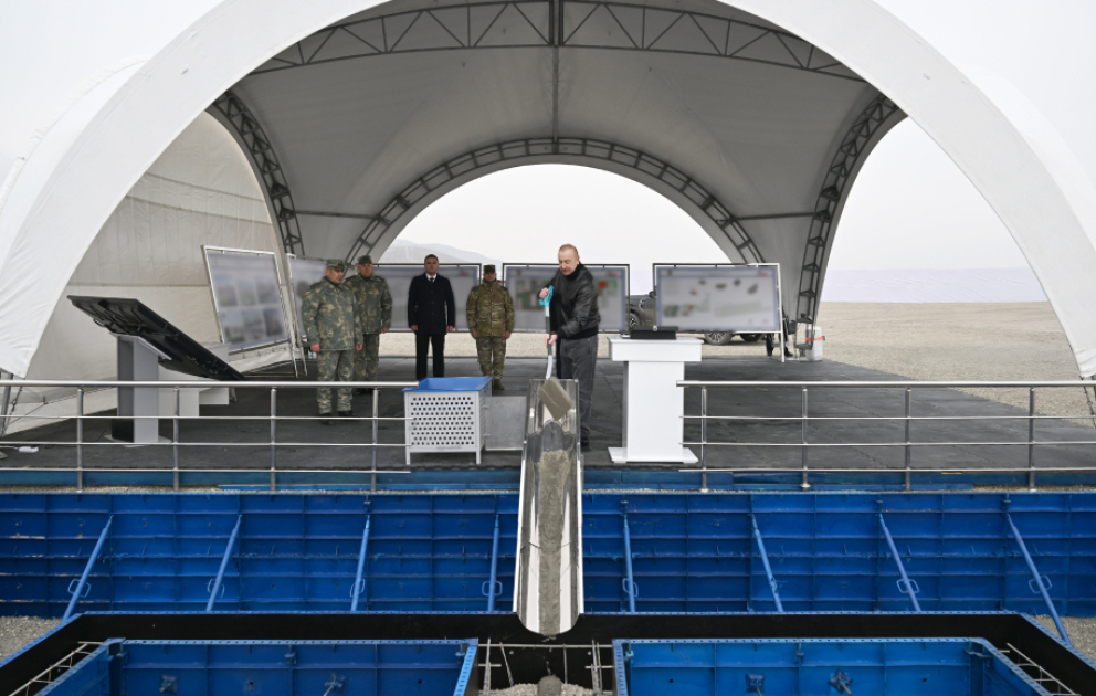 Präsident Ilham Aliyev legt Grundstein für Zentrum für Spezialeinsätze im Bezirk Aghdara VIDEO