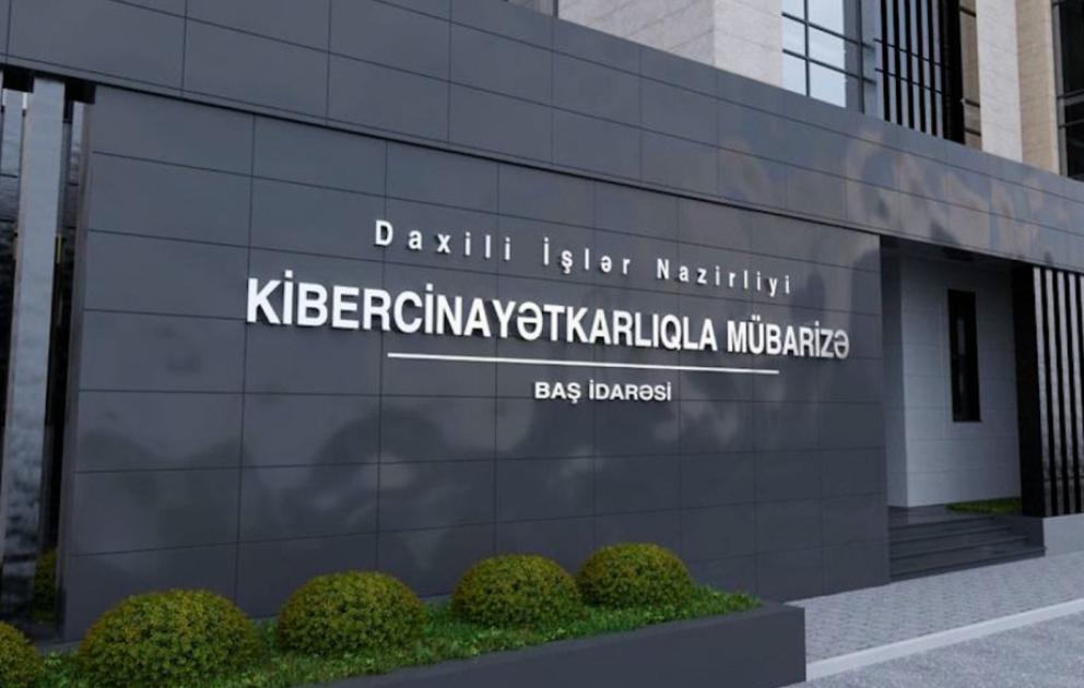 Kiberpolis sosial şəbəkələrdə 150-dən artıq profilə müdaxilə edən hakeri saxlayıb VİDEO