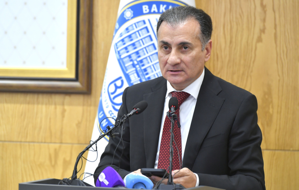 Mirşahin Ağayev: Prezident İlham Əliyevin Azərbaycan dili ilə bağlı çıxışları və mövqeyi bizim üçün əsas yol xəritəsi olmalıdır VİDEO