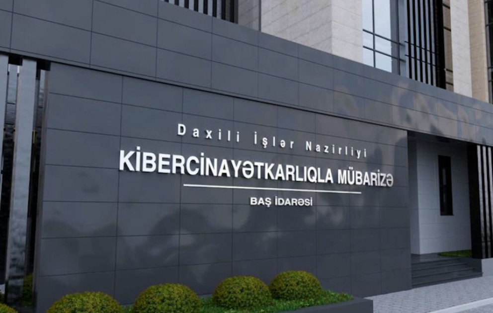 Kiberpolis qanunsuz onlayn kazino oyunları təşkil etməkdə şübhəli bilinən iki nəfəri saxlayıb VİDEO