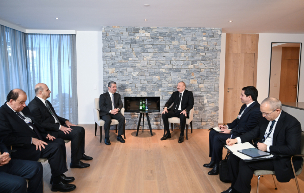 Prezident İlham Əliyev Davosda İraq Kürdüstan Regionunun Baş naziri ilə görüşüb VİDEO