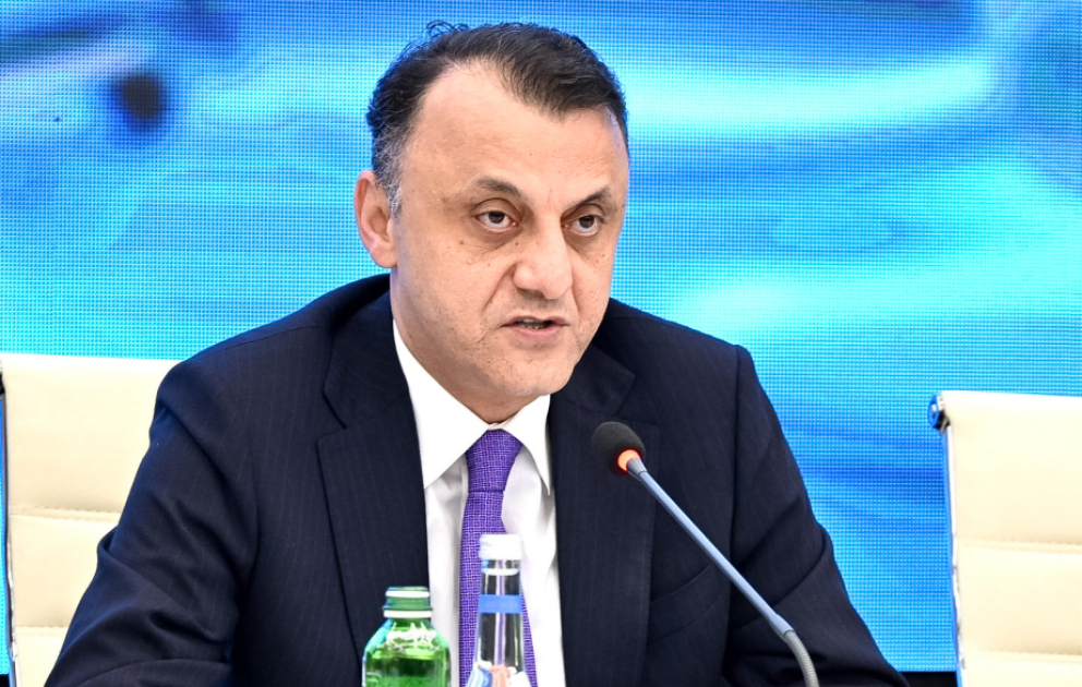 İcraçı direktor: Robotik sistemdə bütün qərarları həkim verir VİDEO