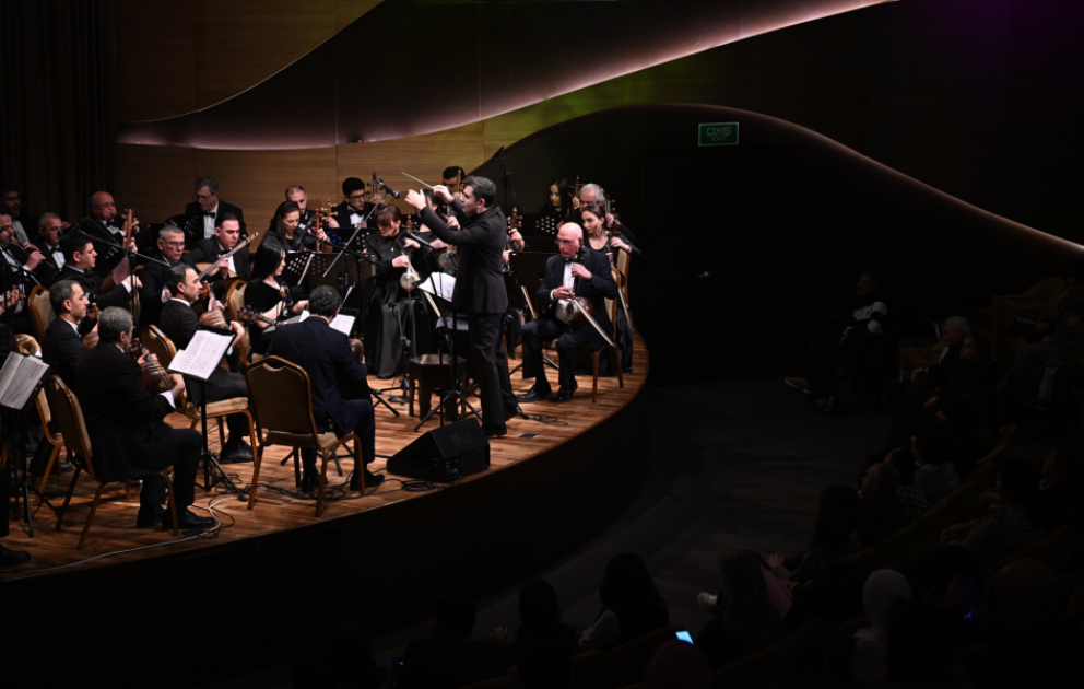 Əməkdar kollektiv Səid Rüstəmov adına Xalq Çalğı Alətləri Orkestrinin konserti olub VİDEO