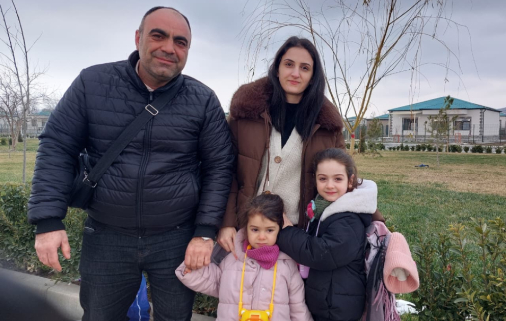 Məmmədbəyli kəndində daha 20 ailəyə evlərinin açarları təqdim olunub - YENİLƏNİB VİDEO