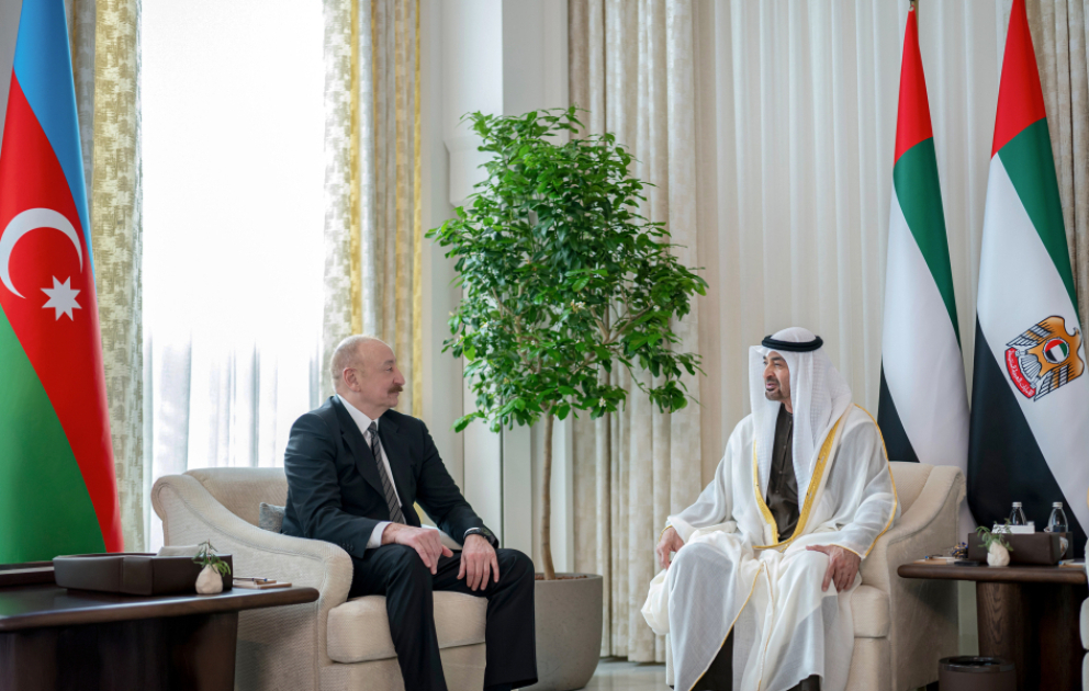 President Ilham Aliyev met with President of the United Arab Emirates in Abu Dhabi VIDEO
