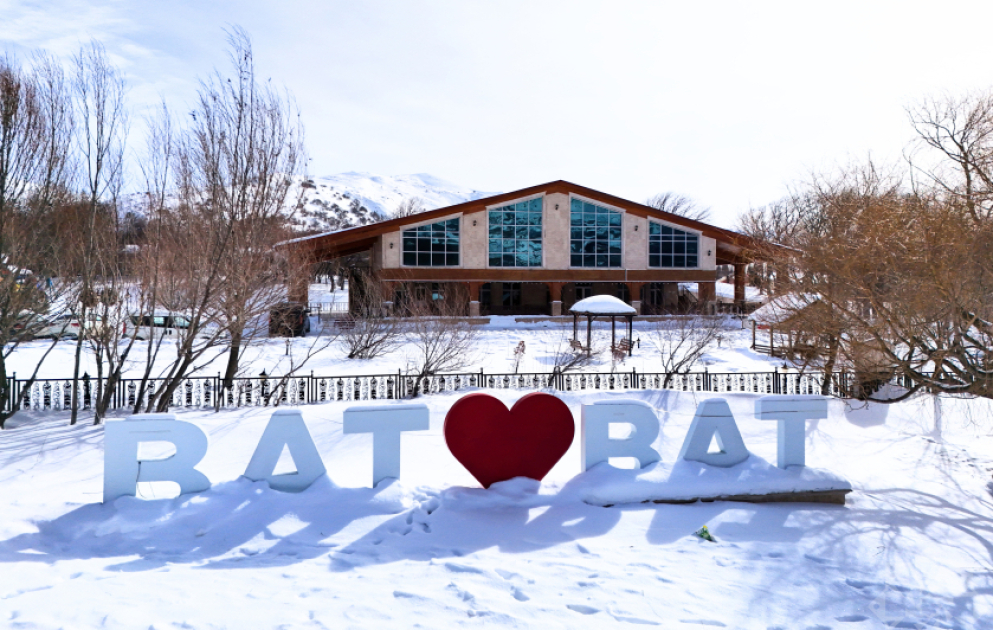 Mərcan gözlü Batabatın qış nağılı VİDEO