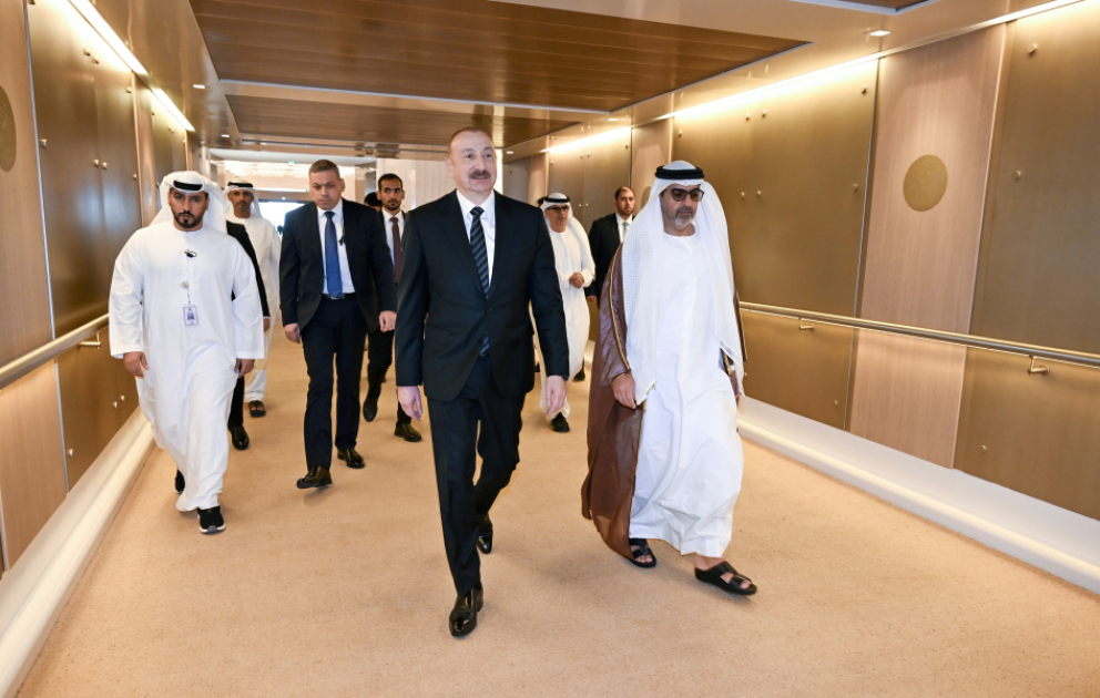 Le président Ilham Aliyev termine sa visite aux Emirats arabes unis VIDEO