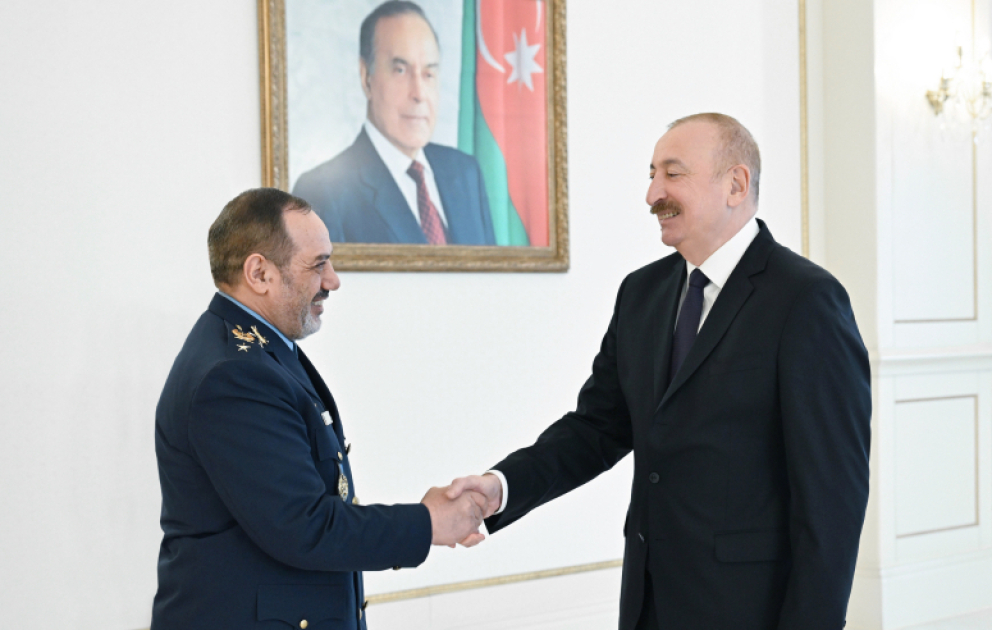 Le président Aliyev reçoit une délégation conduite par le ministre iranien de la Défense et du Soutien aux forces armées VIDEO