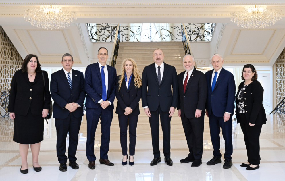 Präsident Ilham Aliyev empfängt Delegation der Konferenz der Präsidenten der wichtigsten amerikanisch-jüdischen Organisationen VIDEO