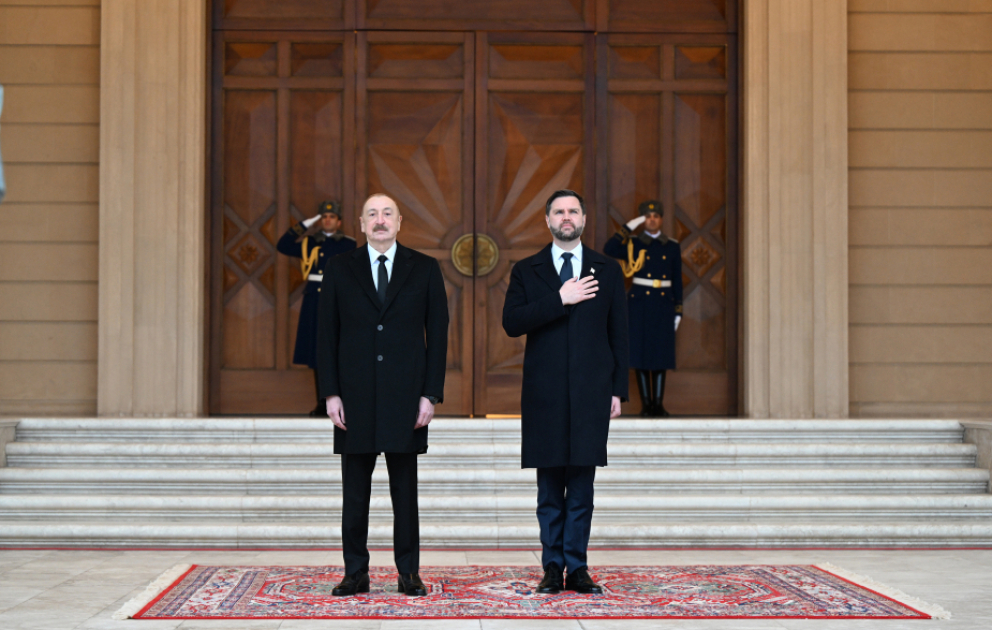 Bakıda Amerika Birləşmiş Ştatlarının Vitse-prezidentinin rəsmi qarşılanma mərasimi olub VİDEO