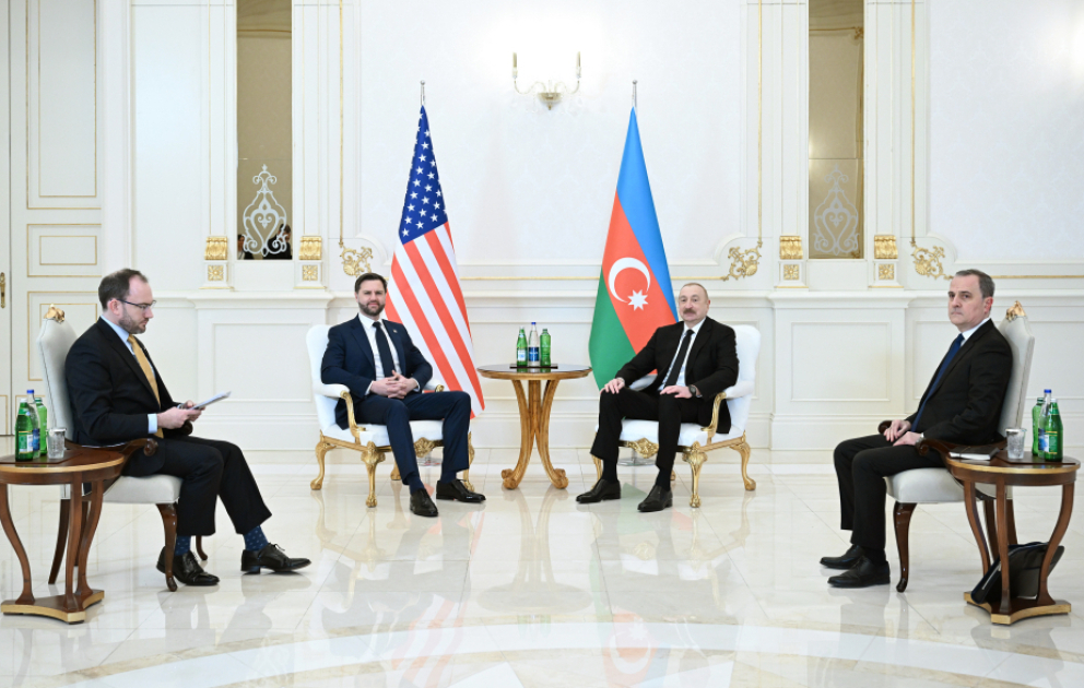 Le président azerbaïdjanais et le vice-président américain se rencontrent en format restreint VIDEO