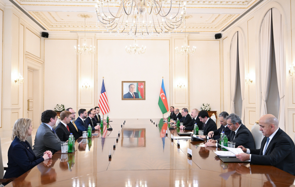 Azərbaycan Prezidenti İlham Əliyevin ABŞ-ın Vitse-prezidenti ilə geniş tərkibdə görüşü keçirilib  YENİLƏNİB VİDEO