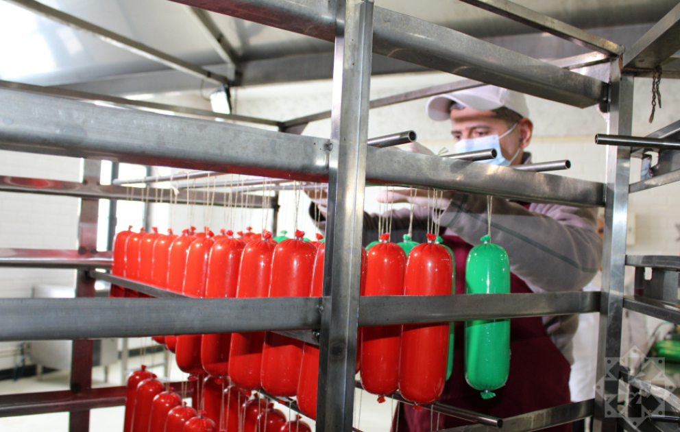 Продукция семейного бизнеса, развивающегося при поддержке ABAD, продается в крупнейших сетях магазинов ВИДЕО