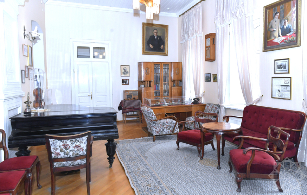 Einen Schritt näher zum großen Komponisten: Hausmuseum von Üzeyir Hajibeyli VIDEO