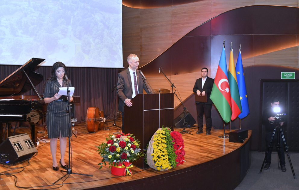 La fête nationale de la Lituanie célébrée à Bakou  VIDEO