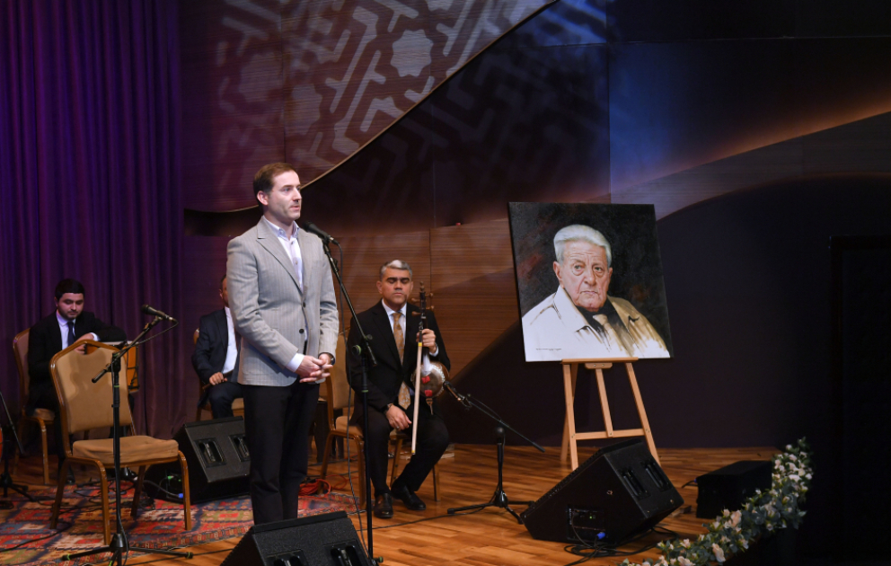 Beynəlxalq Muğam Mərkəzində Əlibaba Məmmədovun xatirə gecəsi keçirilib VİDEO