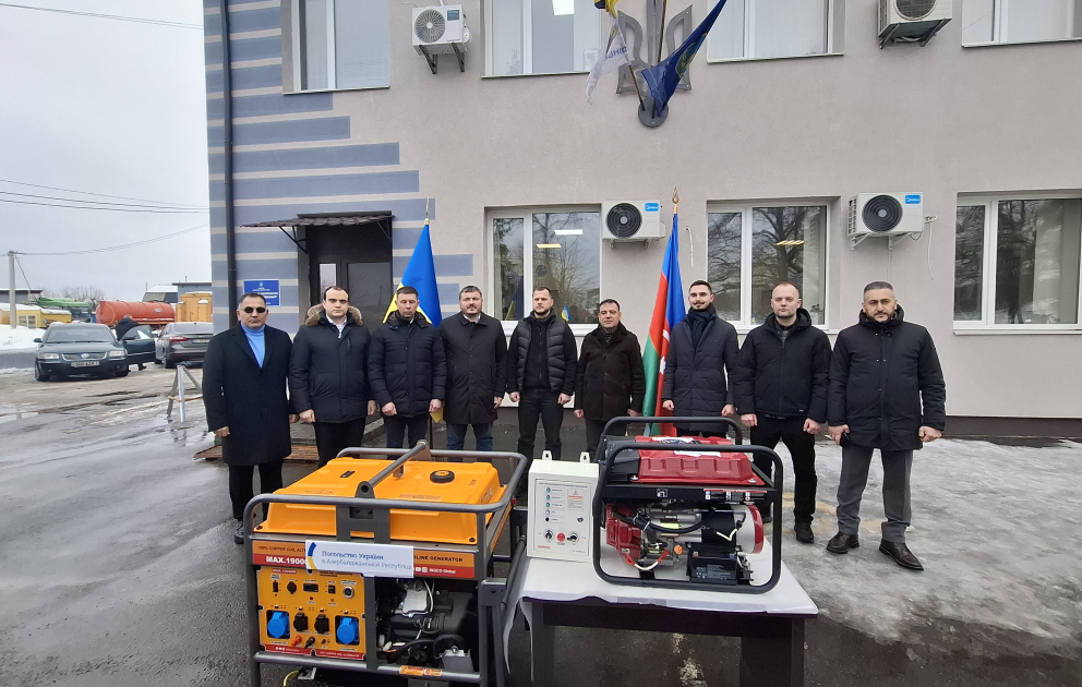 Azərbaycanın göndərdiyi enerji avadanlıqları İrpen şəhərində təhvil verilib VİDEO