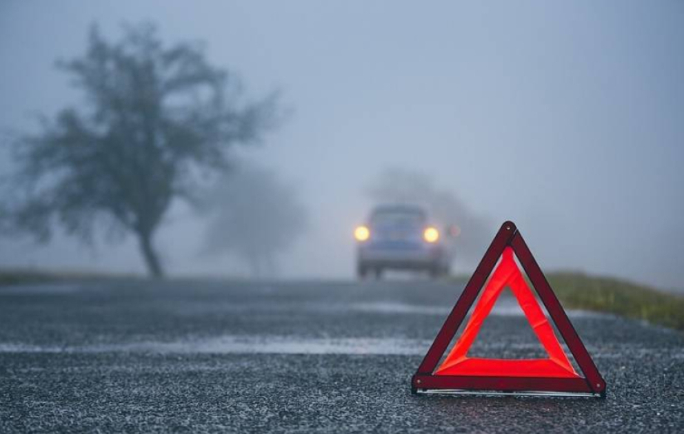 Sürücülər arxa duman fənərlərindən nə zaman istifadə edə bilərlər? - Profilaktik tədbir  VİDEO