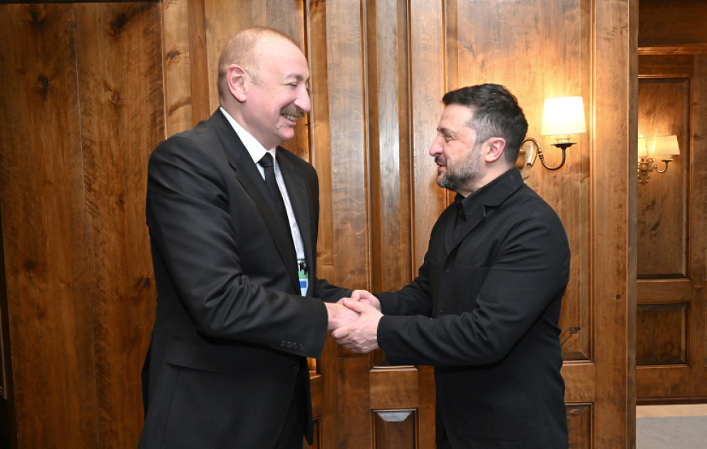 Prezident İlham Əliyevin Münxendə Ukrayna Prezidenti Volodimir Zelenski ilə görüşü olub  YENİLƏNİB  VİDEO