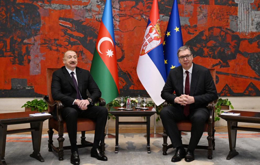 Vier-Augen-Gespräch zwischen Präsident Ilham Aliyev und Präsident Aleksandar Vučić in Belgrad VIDEO