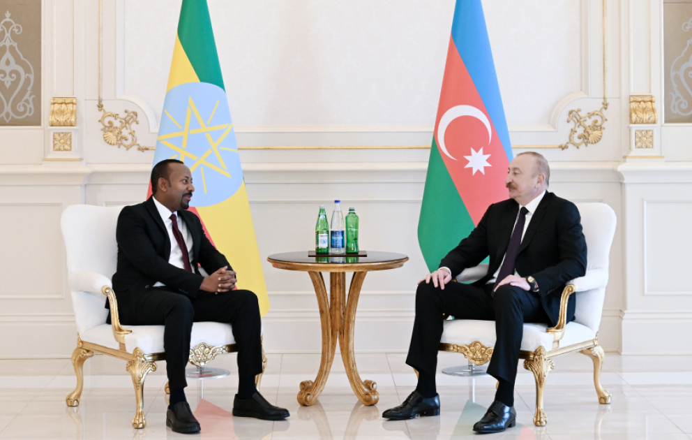 Vier-Augen-Gespräch zwischen Präsident Ilham Aliyev und Premierminister Abiy Ahmed Ali in Baku VIDEO