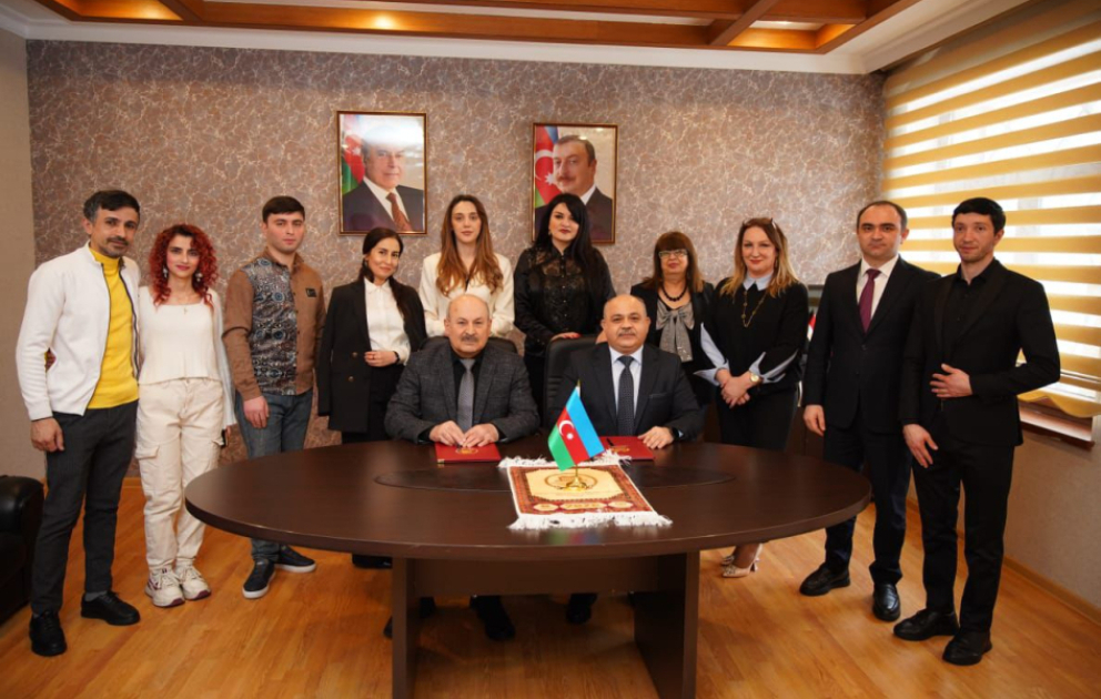 Milli Dram Teatrı ilə Şəki Teatrı arasında əməkdaşlıq memorandumu imzalanıb VİDEO