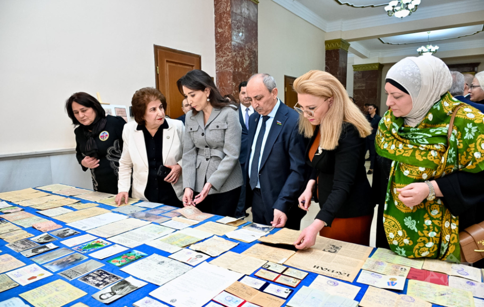 Ombudsman Aparatında “Susmayan həqiqətlər” adlı sərgi açılıb VİDEO