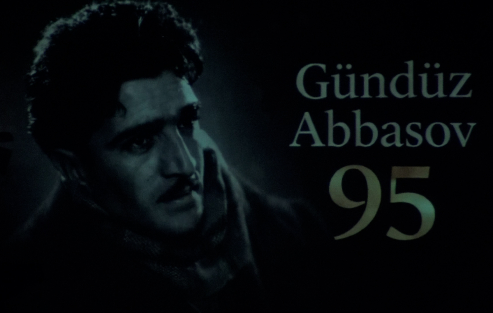 “Bir qalanın sirri” filminin Elşəni onu sevənləri bir araya gətirdi VİDEO