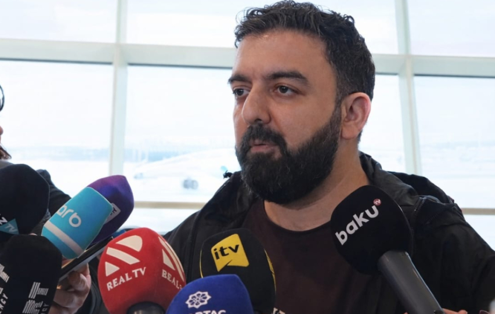 Yaxın Şərqdən təxliyə olunan Azərbaycan vətəndaşı: Dövlətimiz bizə arxa-dayaq oldu, doğmalarımıza qovuşduq VİDEO