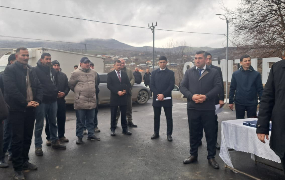 Еще 20 семьям в Гырмызы Базаре вручены ключи от домов – ОБНОВЛЕНО ВИДЕО