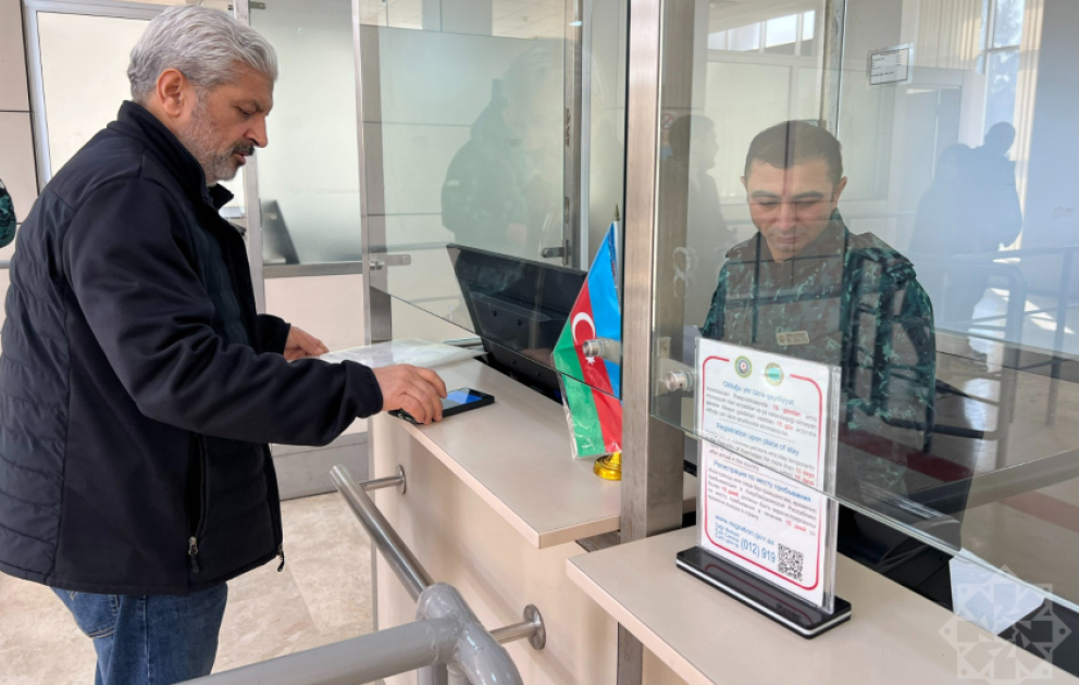 Pakistanın İrandakı səfirliyinin əməkdaşı Astara sərhədindən təxliyə olunub VİDEO