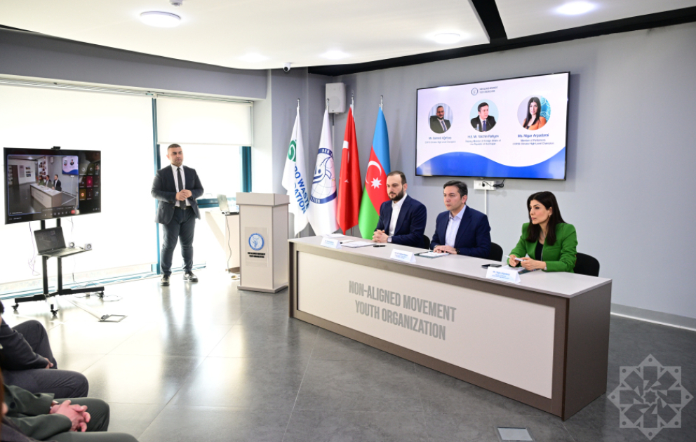 “COP31: Antalyaya yol”: COP31-in iqlim üzrə yüksəksəviyyəli çempionu gənclərlə görüşüb VİDEO