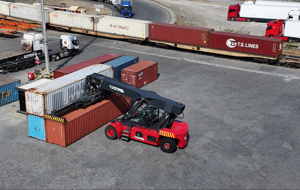 Rəqəmsallaşma sürəti artırır: Orta Dəhlizdə yükdaşımalar yüksəlişdə VİDEO