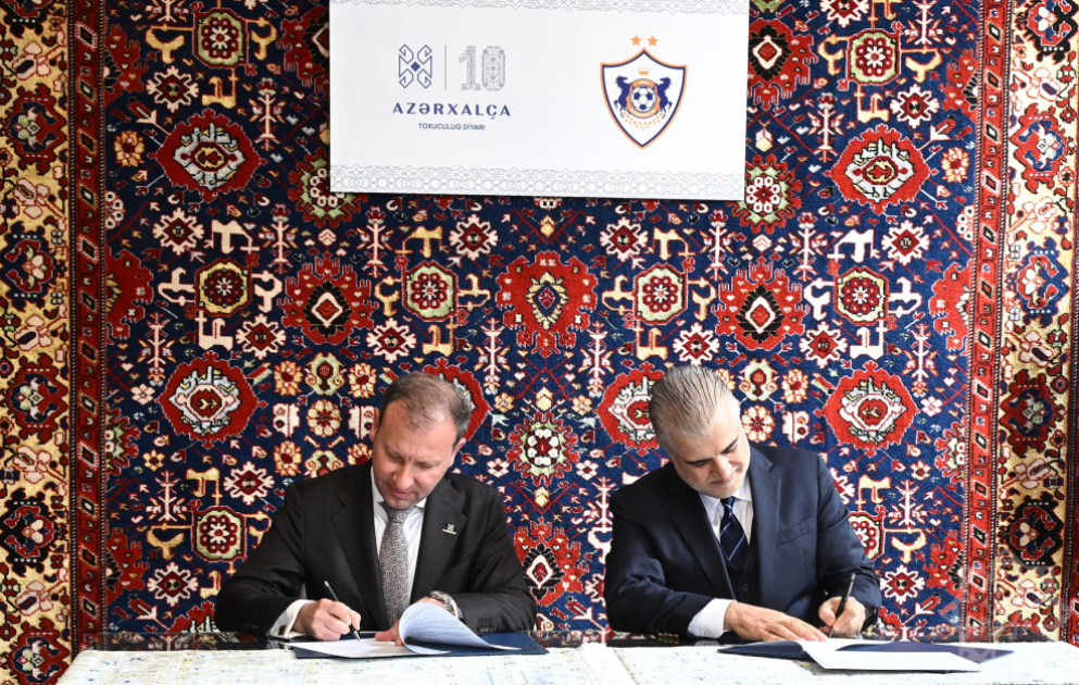 “Azərxalça” ASC ilə “Qarabağ” futbol klubu arasında əməkdaşlıq haqqında anlaşma memorandumu imzalanıb