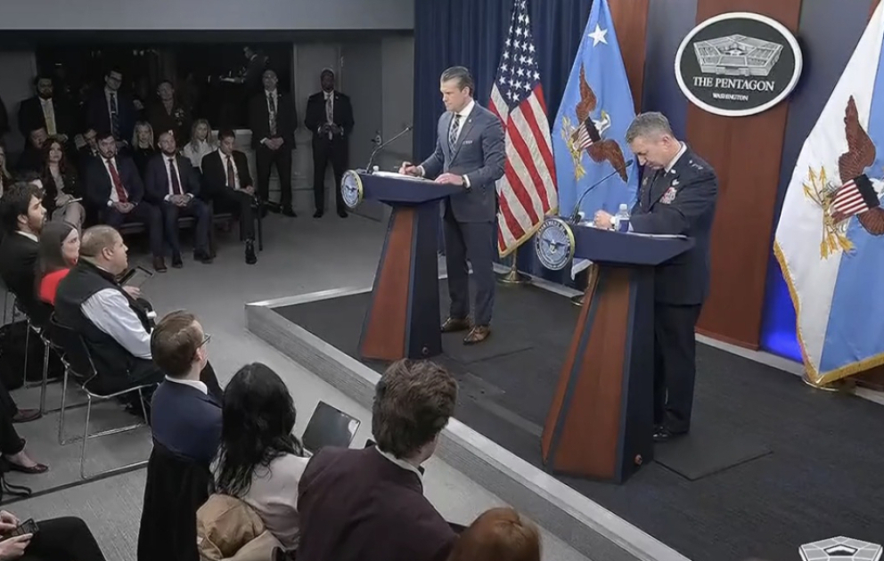 ABŞ-nin müharibə katibi: Bu gün İrana qarşı ən böyük zərbə həyata keçiriləcək VİDEO