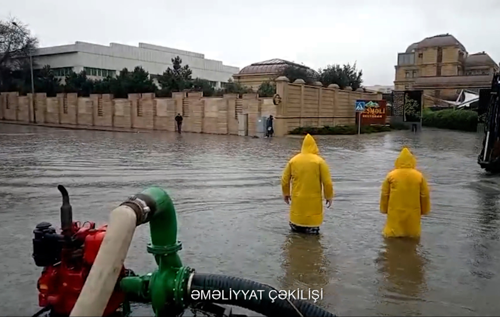 İntensiv yağışlarla əlaqədar 25-i azyaşlı olmaqla ümumilikdə 118 nəfər təxliyə edilib YENİLƏNİB VİDEO
