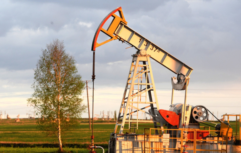 Dünya birjalarında neft ucuzlaşıb VİDEO